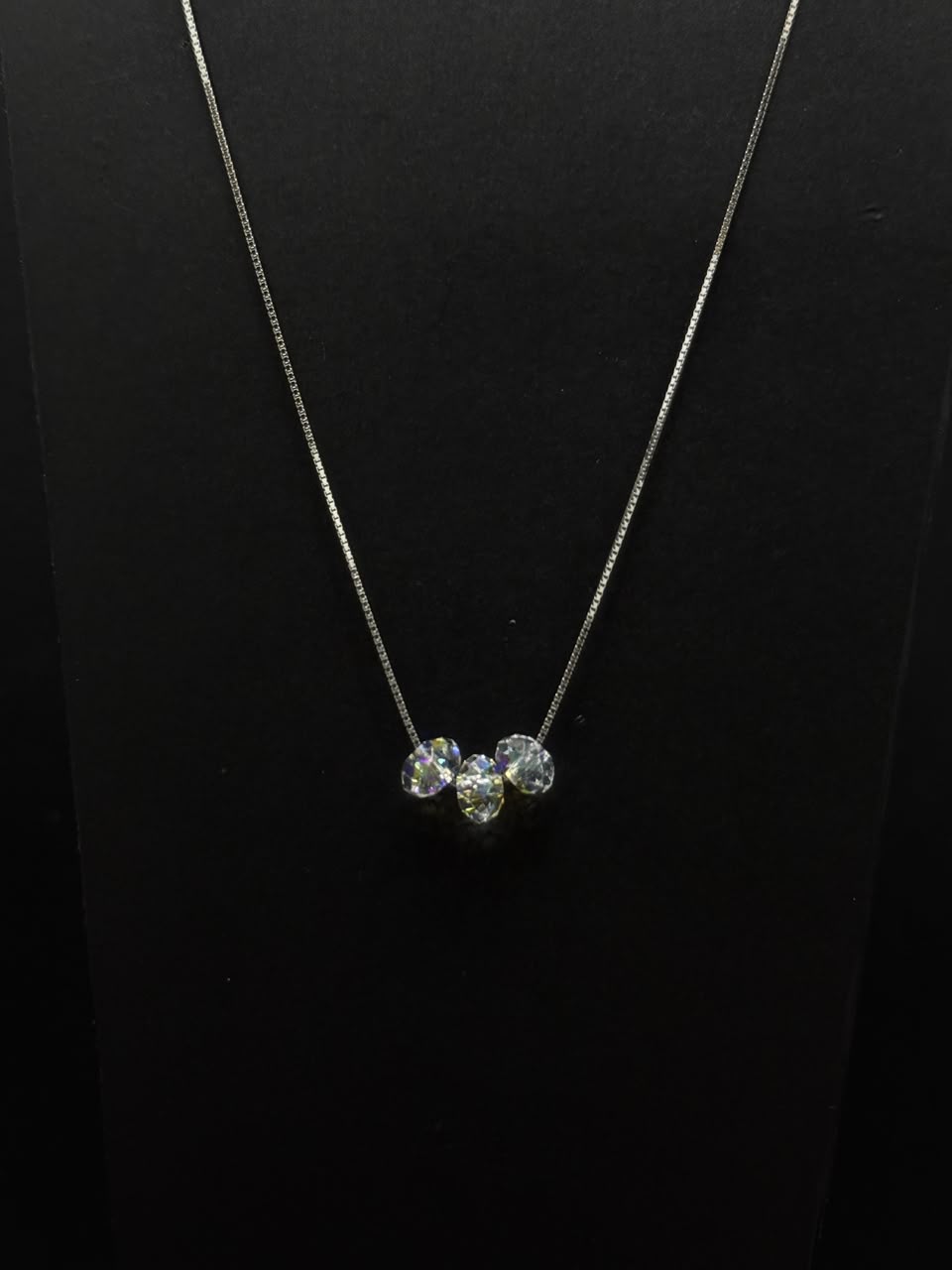Crystal Trio Pendant Necklace – Elegant Silver Chain #637